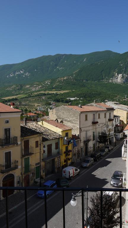 Tocco da Casauria B&B La Casa Di Tocco المظهر الخارجي الصورة